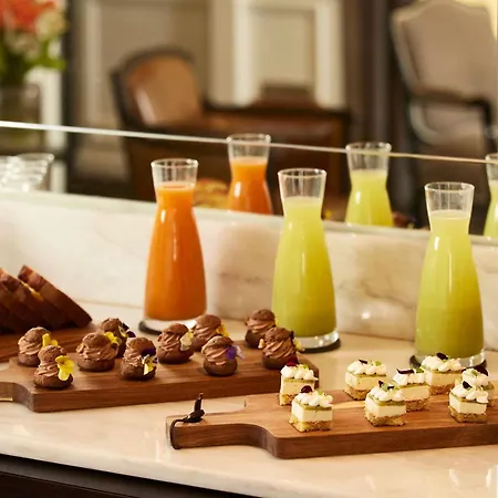Sofitel Paris Baltimore Tour Eiffel-3