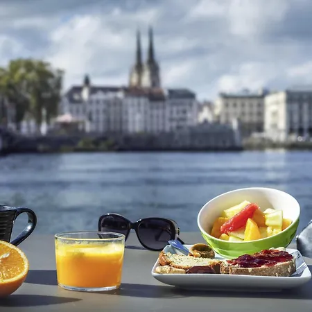 Ibis Styles Bayonne-2