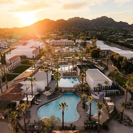 Kimpton Miralina Resort And Villas By Ihg-3