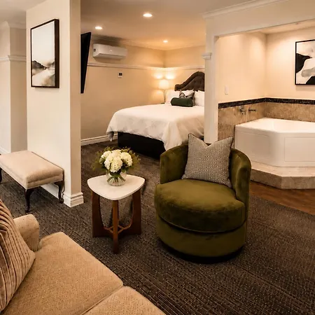 Wayside Inn-2