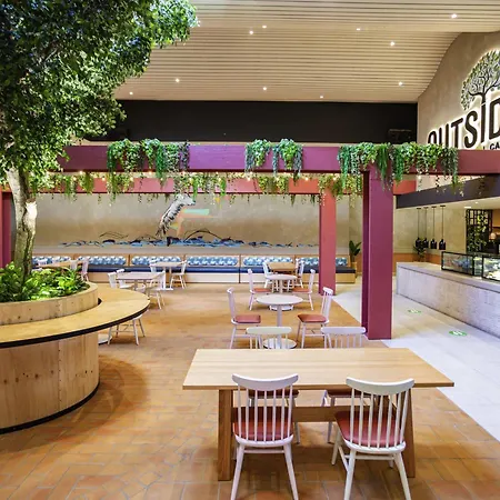 Ibis Styles The Entrance-3