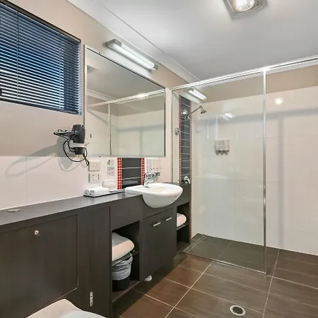 Platinum International-2