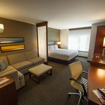Hyatt Place Tijuana-3