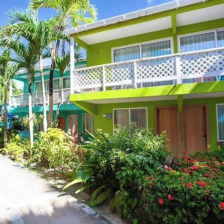 Hotel Cocoplum Beach-2