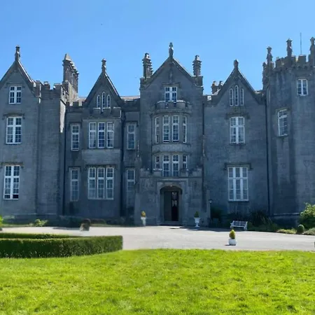 Kinnitty Castle Hotel-2