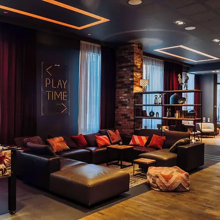 Pentahotel Reading-3