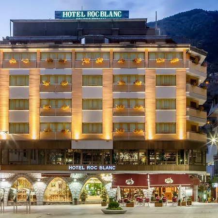 Roc Blanc Hotel&Spa-3