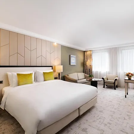 Kempinski Hotel Corvinus Budapest-3