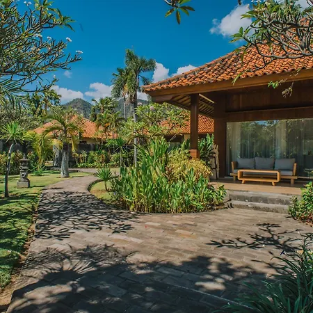 Adi Assri Beach Resorts And Spa Pemuteran-2
