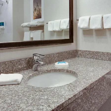 Drury Inn & Suites West Des Moines-2