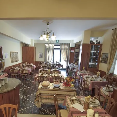 Hotel Bristol-2