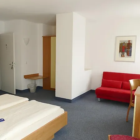 Hasi'S Hotel-2