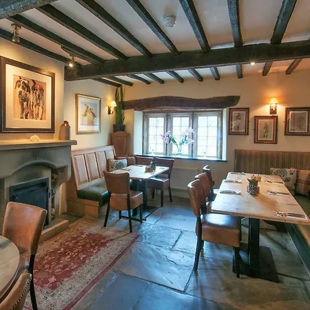 The Fleece Inn-2