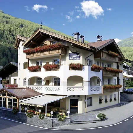 Hotel Garni Schneider-3