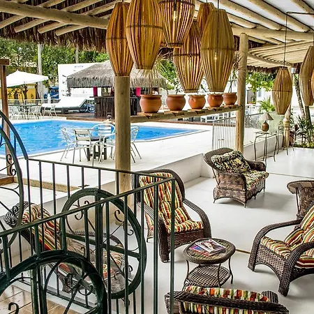 Hotel Mundaí Praia Camping e Est para Mh-3