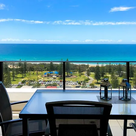 Ultra Broadbeach-2