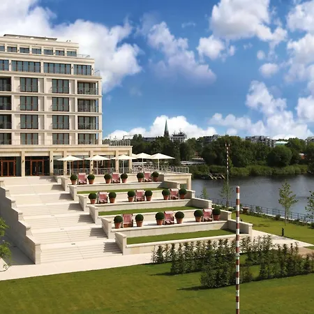 Atlantic Hotel Wilhelmshaven-2