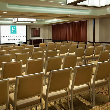 Embassy Suites By Hilton Washington Dc Chevy Chase Pavilion-2