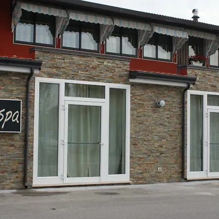 Albergo Ristorante Uspa-3