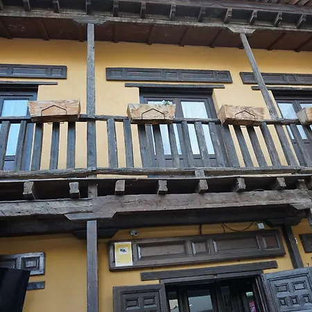 La Posada De La Magistral-2