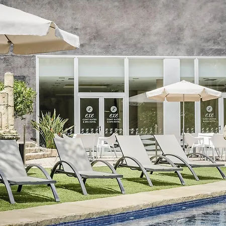 Exe Cunit Suites & Spa-3