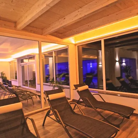 Alpenhotel Weiherbach Berchtesgaden Hallenbad und Sauna-3