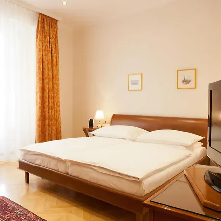 Hotel Kaiserin Elisabeth-3