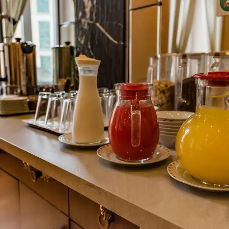 Hotel Moderno-2