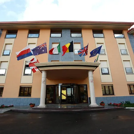 Grand Hotel Paradiso-2