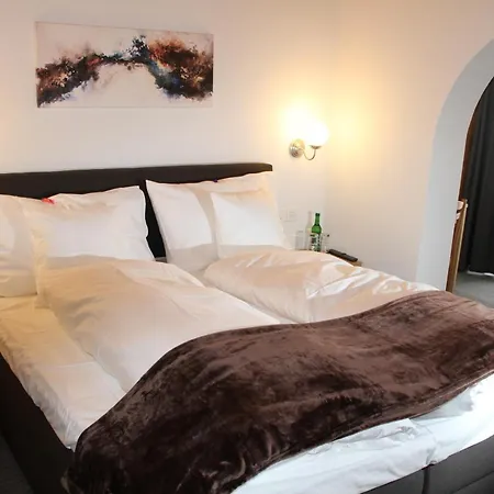 Hotel Sonnenhalde-3