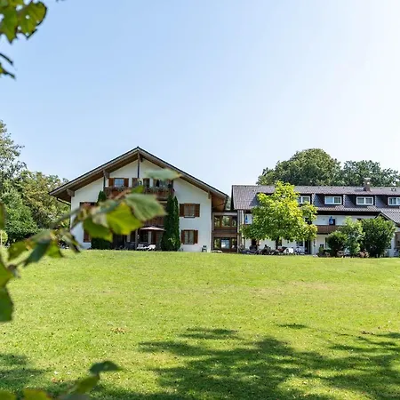 Landhotel Huber am See-3