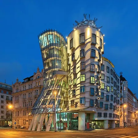 Dancing House Hotel - Tancici Dum-3