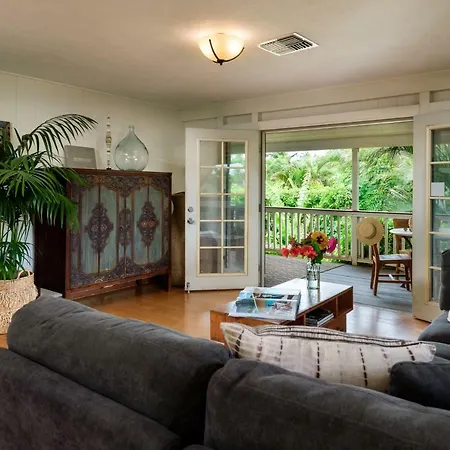 Paia Inn-2
