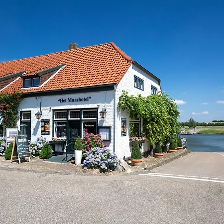 Het Maashotel-2