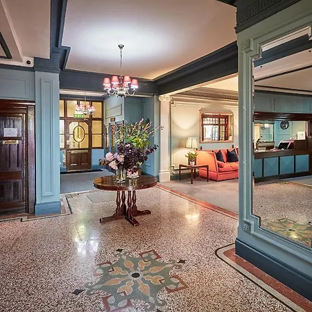 The Green Dragon Hotel-3