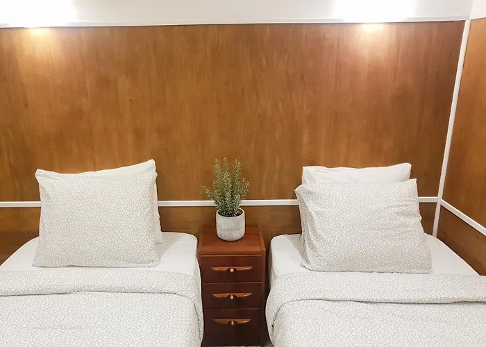 Waves Guesthouse