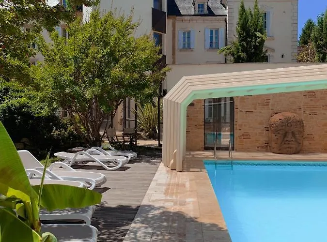 Au Grand Hotel De Sarlat - Pavillon De Selves