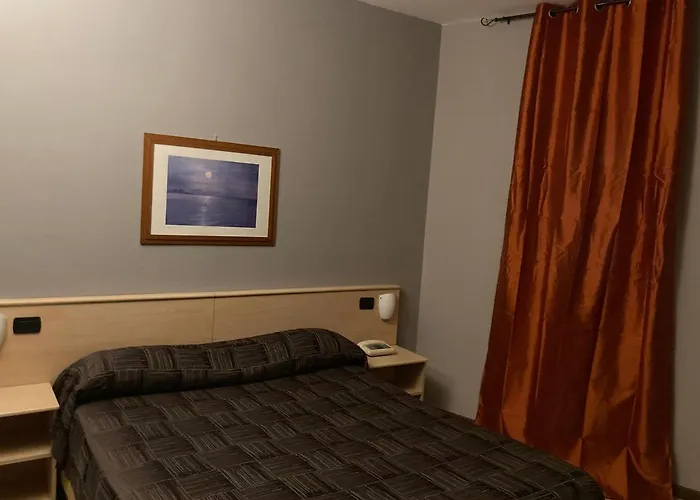 Hotel Ginepro Qualiano