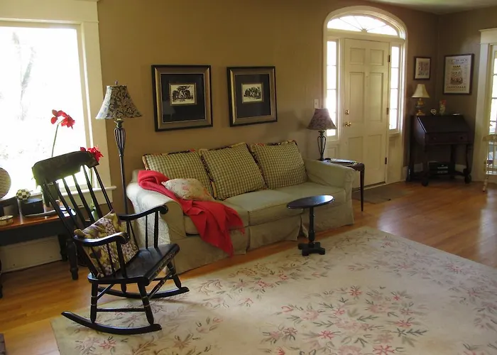 The White House Bed And Breakfast