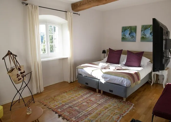 Hotel Le Manoir De L'Etang à Mougins