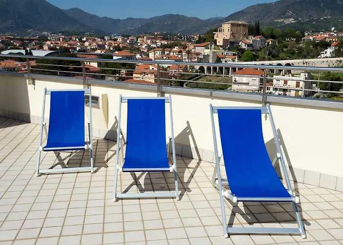 Excelsior Hotel E Appartamenti Loano