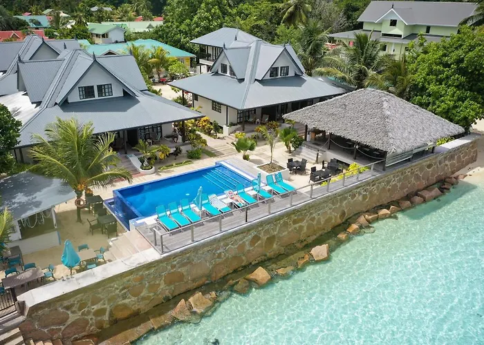 Le Nautique Waterfront Hotel La Digue
