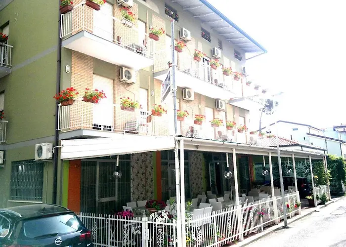 Hotel Simon