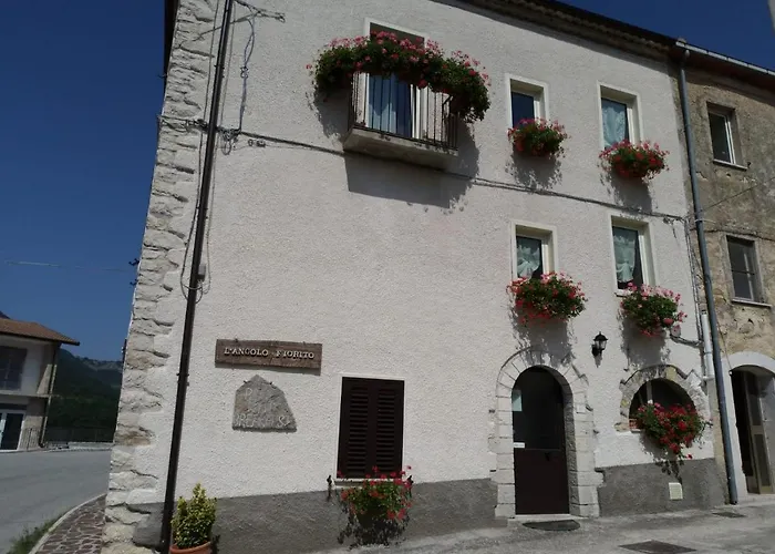 L'angolo fiorito