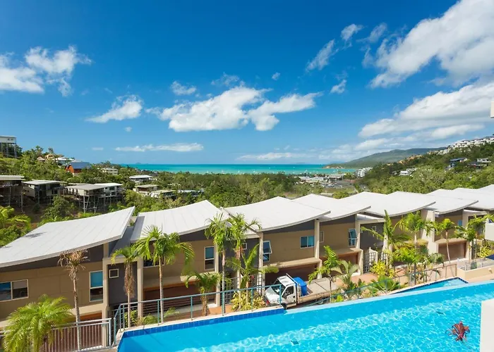 Azure Sea Whitsunday Resort