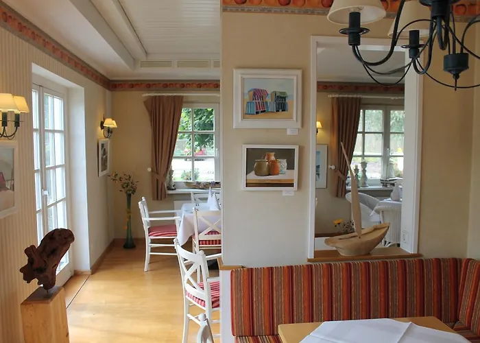 Hotel Haus Antje Ahrenshoop