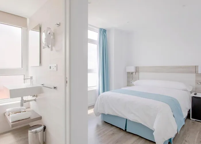 Hostal Praia Madalena