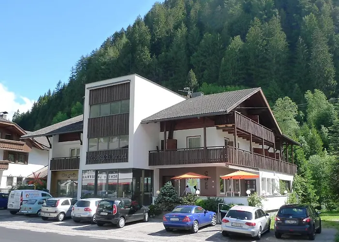 Hotel Stifter Luttach
