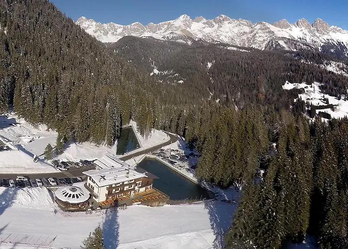 Hotel Pensione Dolomiti Falcade