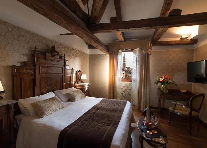 Palazzo Bembo - Exclusive Accommodation